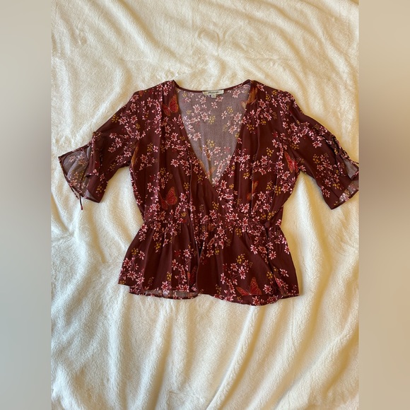 Madewell Tie-Sleeve Wrap Top in Butterfly Sanctuary - Picture 5 of 7